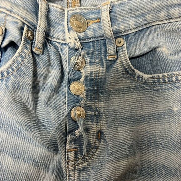 American Eagle Jean 90s Boyfriend Distressed Ripped High Rise Button Fly Size 00 - Picture 3 of 6
